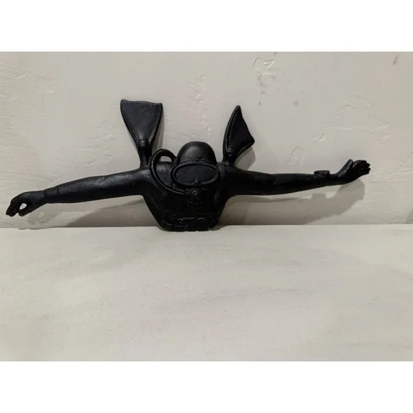 Vintage 1974 Whitehall Metal Studios Scuba Diver Wall Decor Hanging Art Plaque