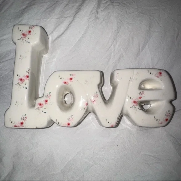 LOVE Sign Pink Roses Floral‎ Shabby Chic Wall Decor Romantic Accent
