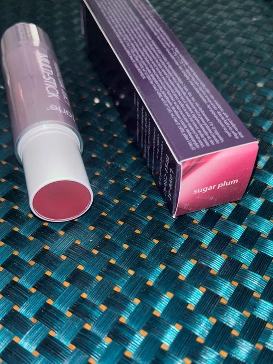 tarte Maracuja Juicy Multi‑Stick — “Sugar Plum”
