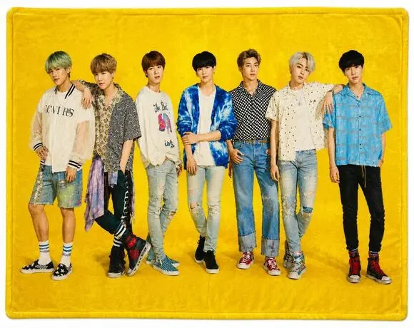 K-Pop Group BTS ARMY Plush Fleece Throw Blanket Yellow 44
