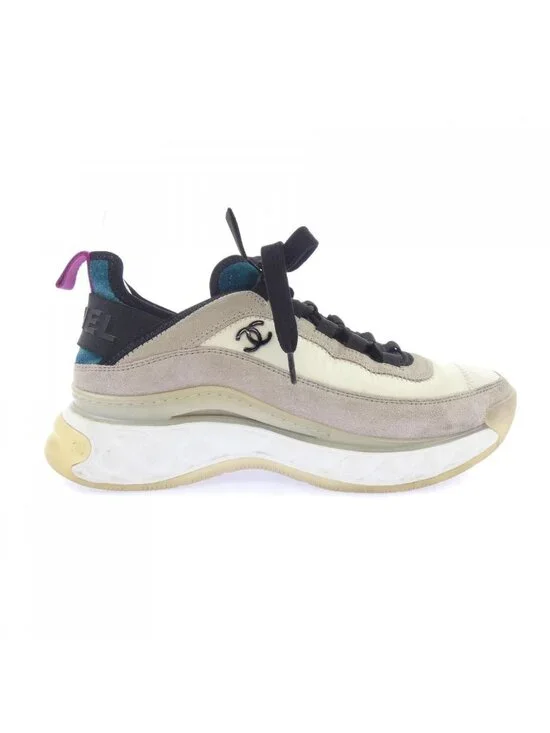 Chanel Sneakers Black