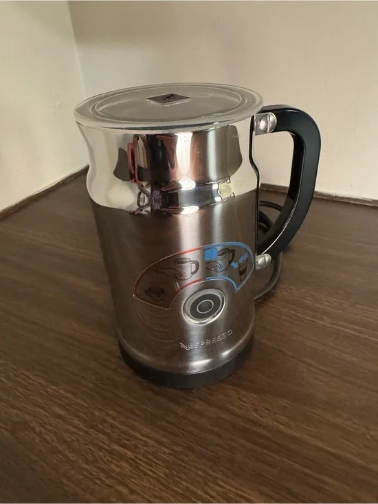 Nespresso Aeroccino+ Plus 3192-US Stainless Electric Milk Frother