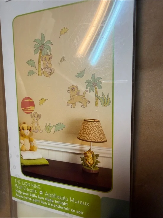 New in Package Disney Lion King Nursery Wall Decals — Yellow and Green