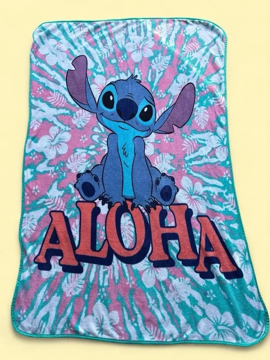 ✨ Large Disney Stitch Aloha blanket✨
