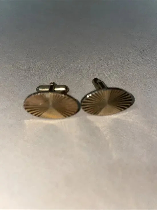 GOLD TONE CUFF LINKS Starburst Center