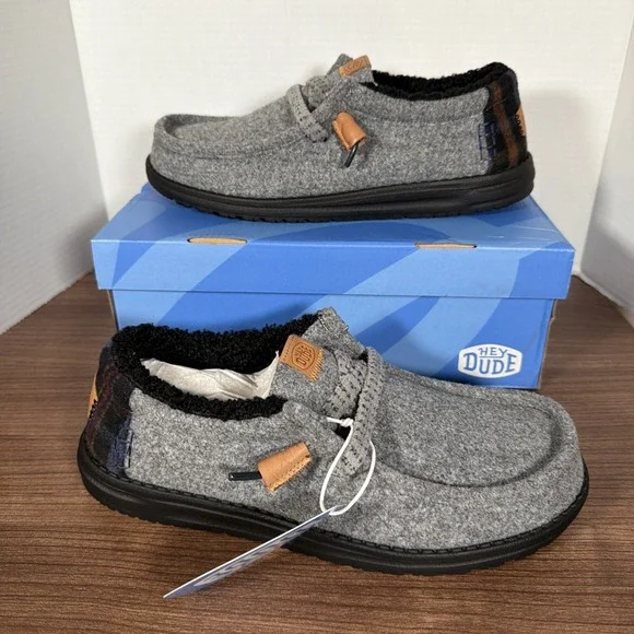 Hey Dude‎ Wally Cozy Plaid Shoes Smoke Grey Size Men's 9 44341-1VY