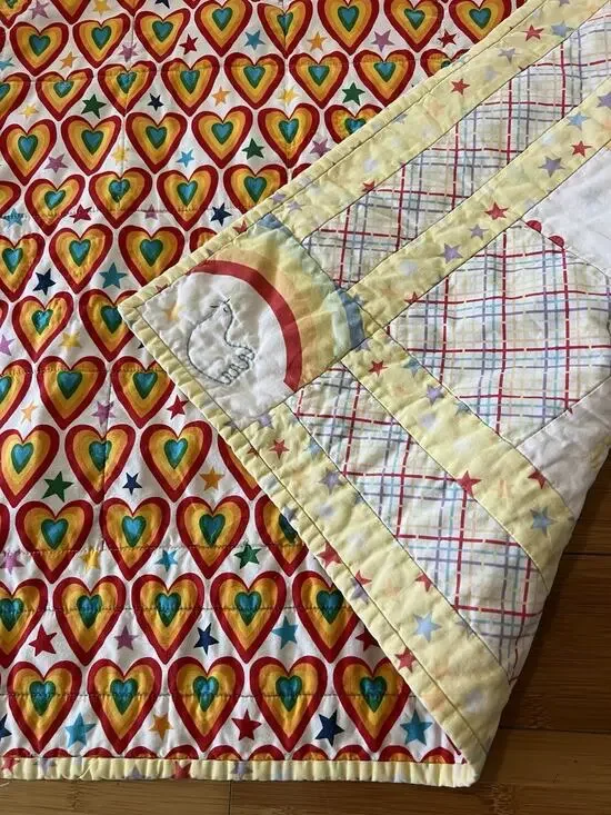 Vintage Handmade Childs Baby Quilt Rainbows Hearts Love Animal Patch Works Cotto