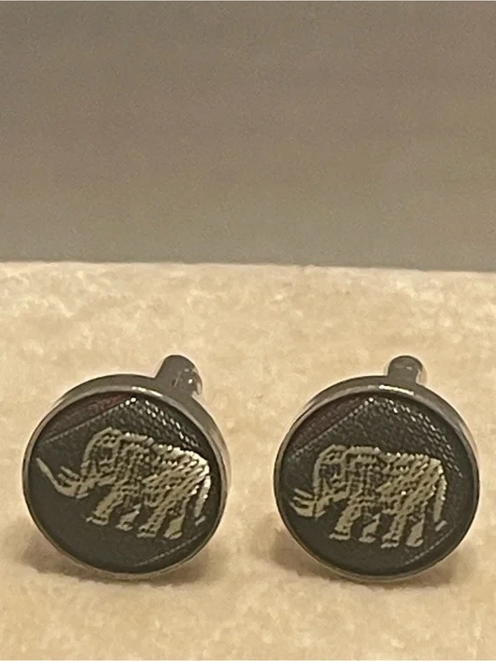 Men's Black Elephant Cufflinks - Classic Round Metal Design