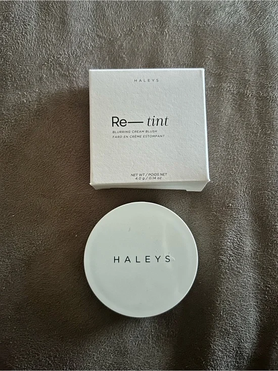 HALEYS Beauty Re-tint Blurring Cream Blush in Papaya