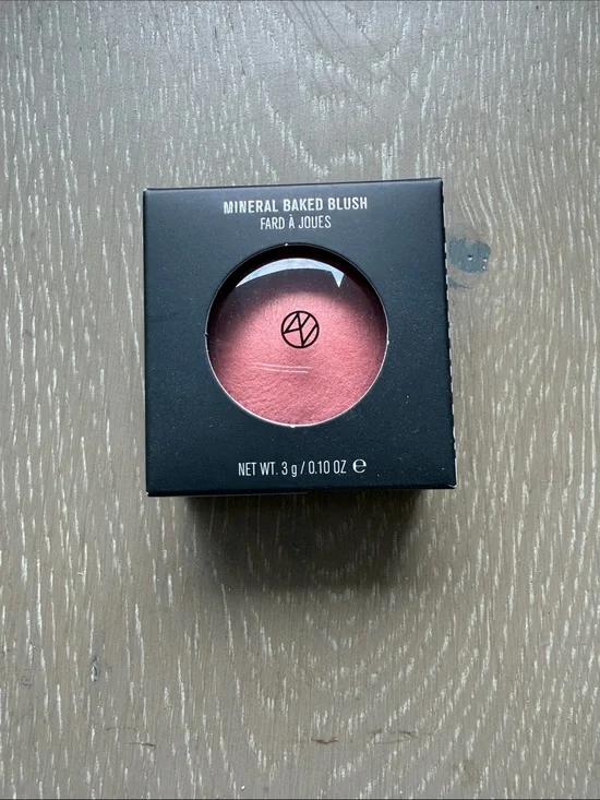 Mineral Baked Blush — Coral Pink Finish