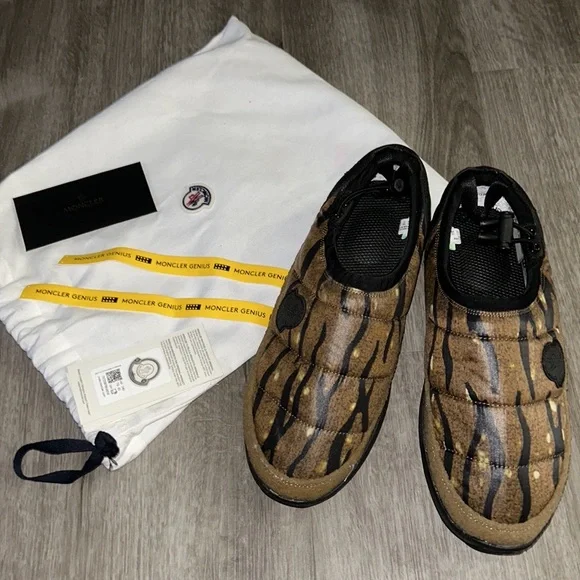 Authentic Moncler Genius-2 Moncler 1952 x Suicoke Quilted pepper loafers