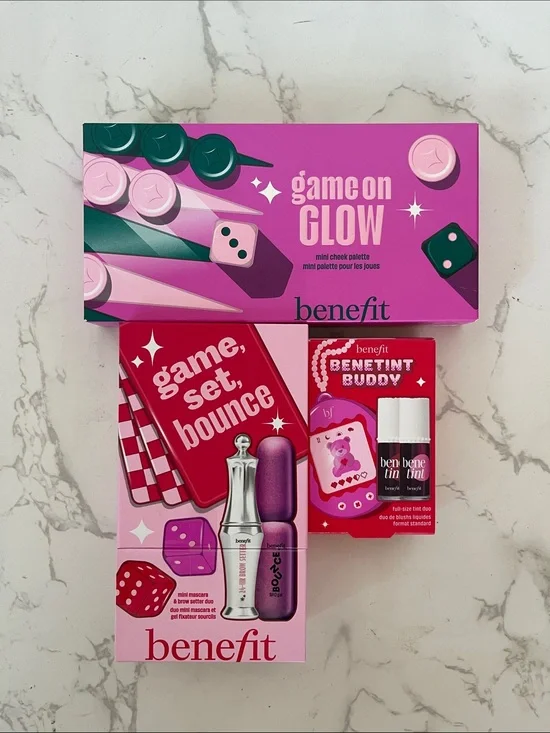 Benefit cosmetics bundle