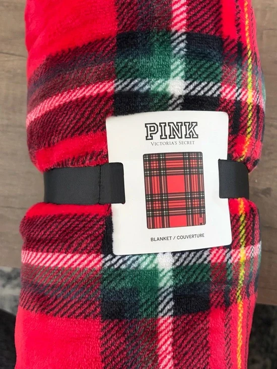 PINK Victoria's Secret Red Tartan Plaid Blanket 50inX60in