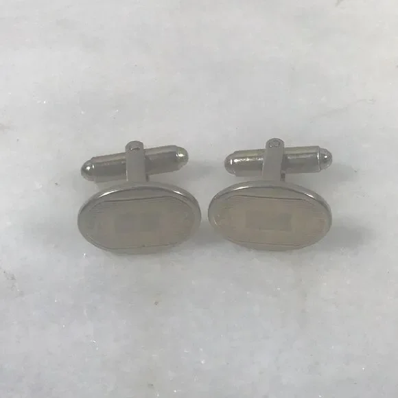 Vintage Mid-Century Silver Tone Oval Etched Cufflinks Rectangular Center