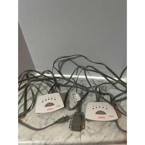 Sunbeam Holmes PAC-0595 Y85KQ 4-Prong Dual Electric Blanket Controller‎
