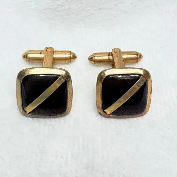 Vintage Gold‑Tone & Deep Red Resin Cufflinks (1970s)