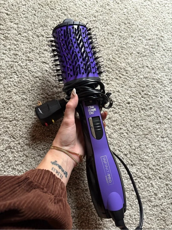 INFINITIPRO by Conair Purple Hot Air Styling Brush