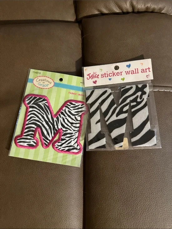 Justice Zebra 'M' Wall Decor Set - Black, White, Pink