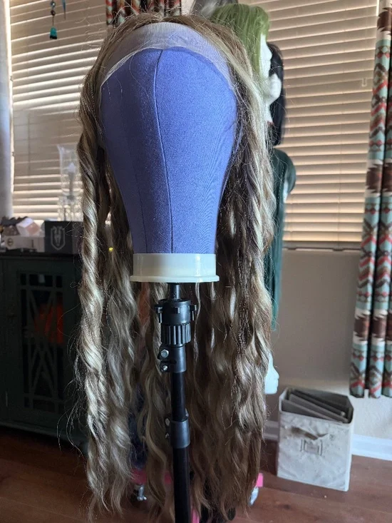 Long Curly Lace Wig Blonde Gold Pickford