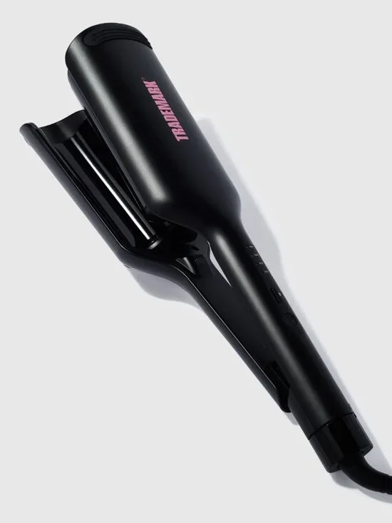 Trademark Babe Waves™ X - Black