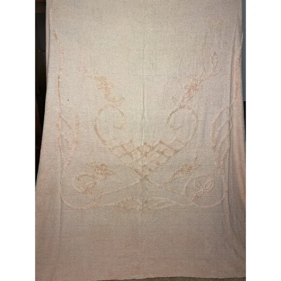 Vtg Twin Pink Chenille Bedspread 90x100