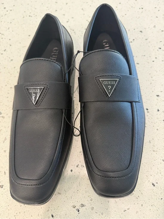 New GUESS Men's Black Textured Slip-On Loafers