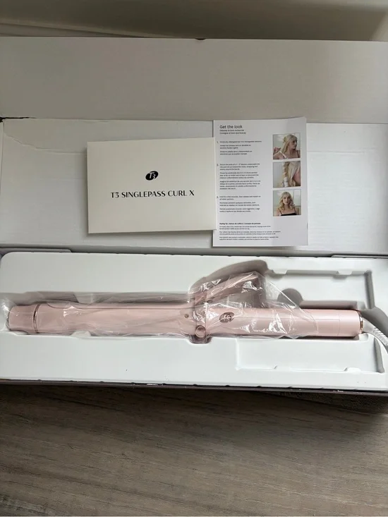 T3 SinglePass Curl X - Pink Styling Wand 1 1/4” size