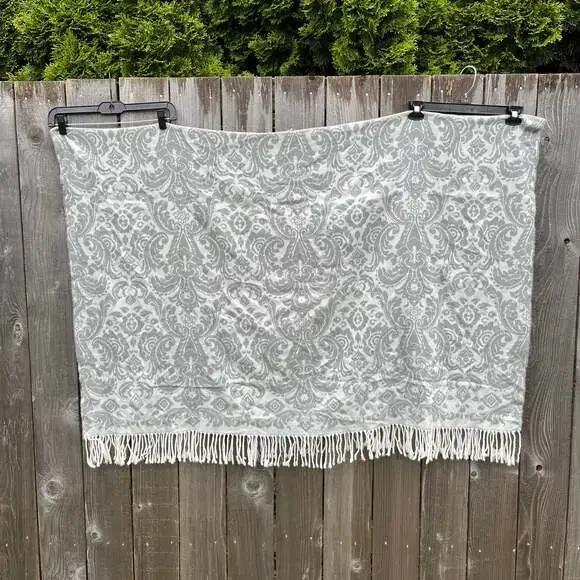 Grand Resort Collection Gray Throw Blanket w/ Fringe