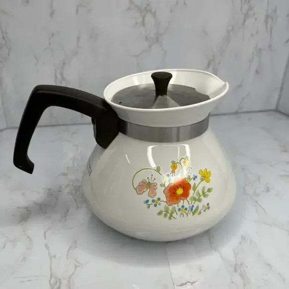 Vintage Corning Ware 6 Cup Floral Kettle