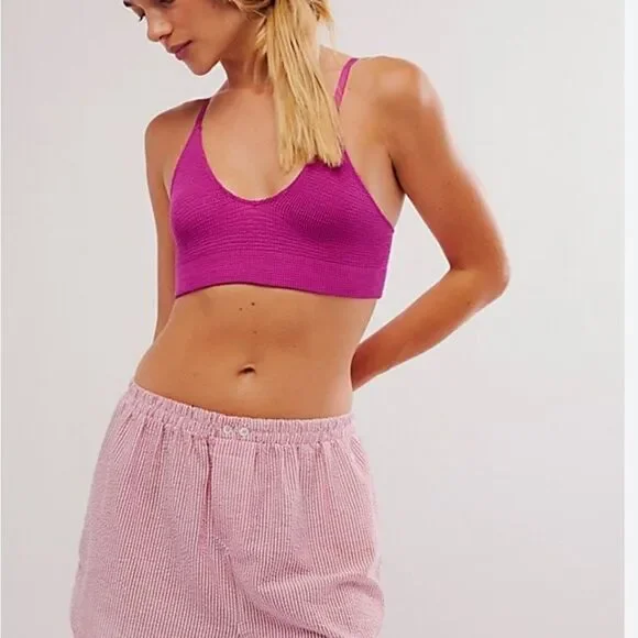 NWOT Free People The Rib Reach For Triangle Bra XS/S Seamless Pull On Voop