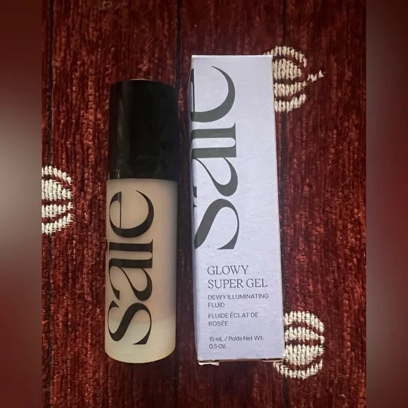 Saie Glowy Super Gel Lightweight Dewy Multipurpose Illuminator: Sunglow