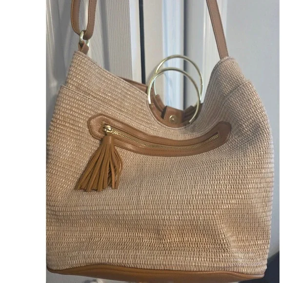 Woven Straw Hobo Bag Womens Large Tan NWOT Tassel Crossbody Ring