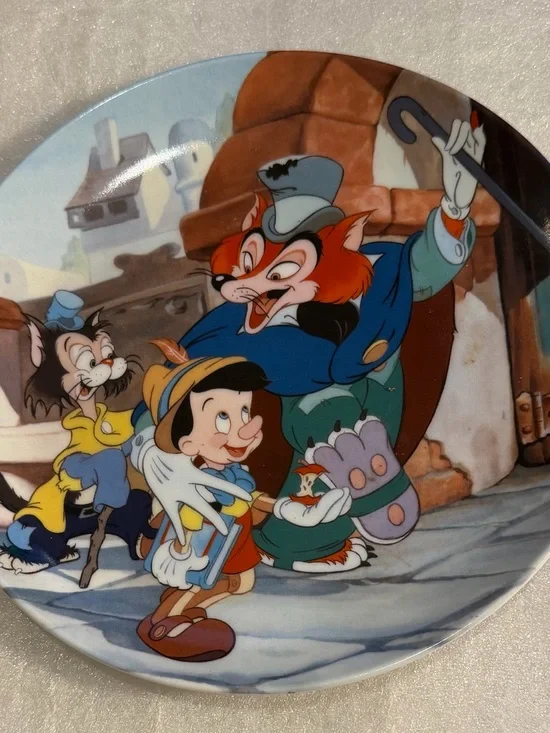 Vintage Pinocchio Wall Plate - Multicolor Decorative Home Wall Decor