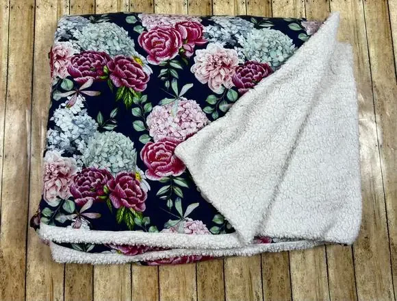 Posh Peanut Hayley Floral Luxe Plush Patoo Bamboo Blanket 60x40