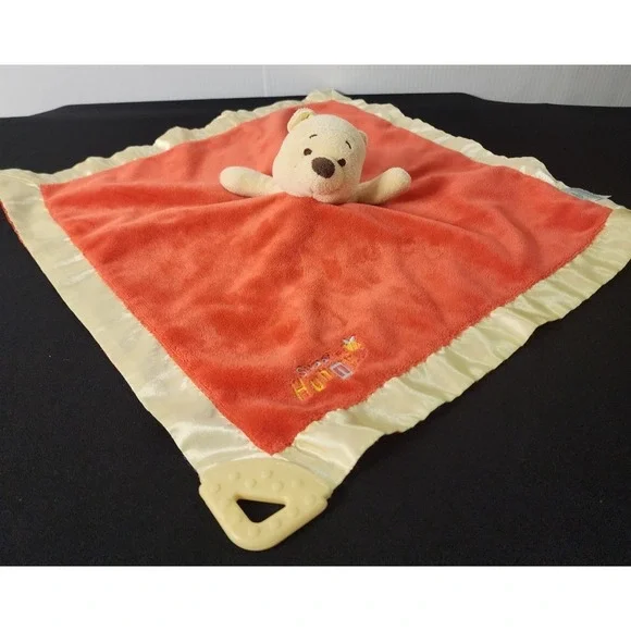 Disney‎ Winnie the Pooh SWEET AS HONEY Red Lovey Yellow Satin Secuirty Blanket