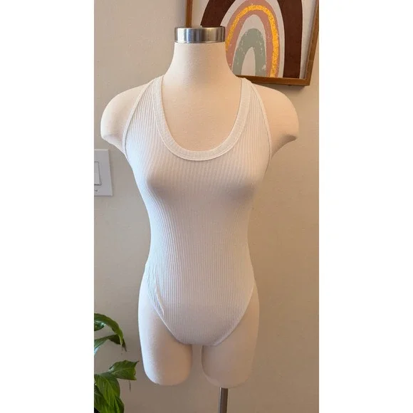 Free People Ribbed Bodysuit Womens Medium White Racerback Scoop Neck Basic