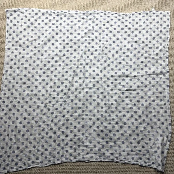 HB Baby Blanket 46x46‎ 100% Cotton White/Blue gauze