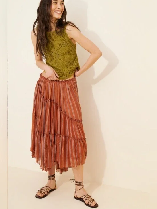 Free People One Ember Printed Midi  Skirt in Terracota. Size S