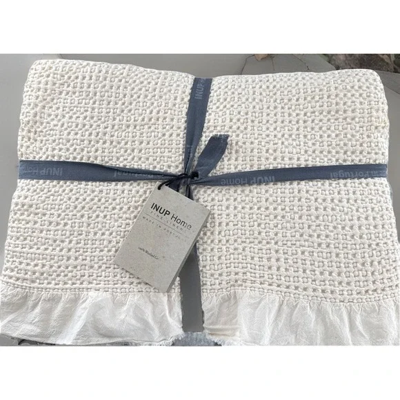 INUP Home Portugal Queen Coverlet Cream 100%‎ Washed Cotton Waffle Ruffle Fringe