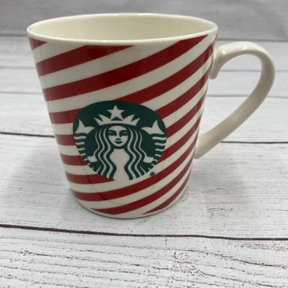 Starbucks 2019 18oz Coffee Cup