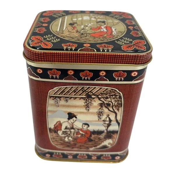 Vintage Japanese Scene Tea Tin Made‎ in England Red Black Gold Geisha 4.75