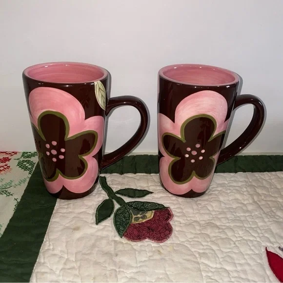 Gates Ware by Laurie Gates set of 2 mugs‎ brown & pink large