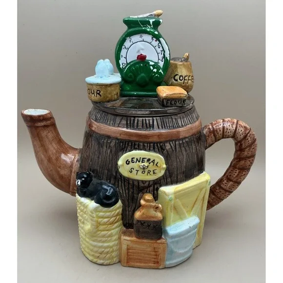 Vintage‎ Cardinal General Store Ceramic Teapot, 1994.
