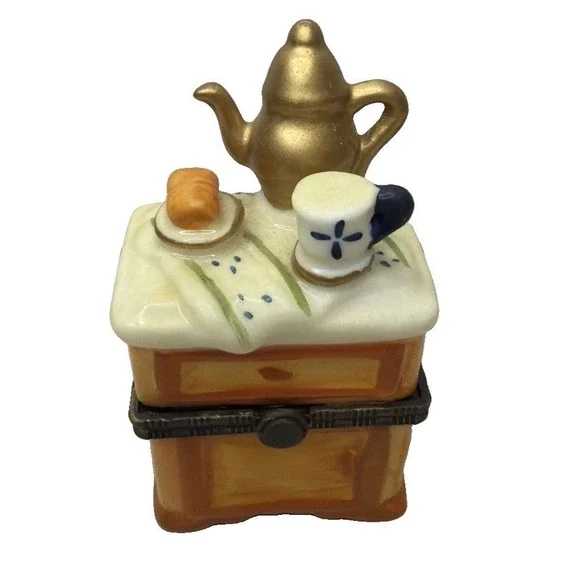 Cabinet Tea Set Hinged Trinket Box 3.5