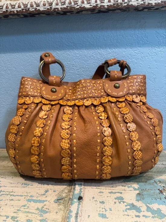EUC ISABELLA FIORE ORANGE/BROWN FULL CIRCLE BAG