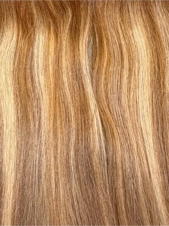 Blonde Brown Blend Women’s Hair Extensions - Natural Honey Ombre 21”