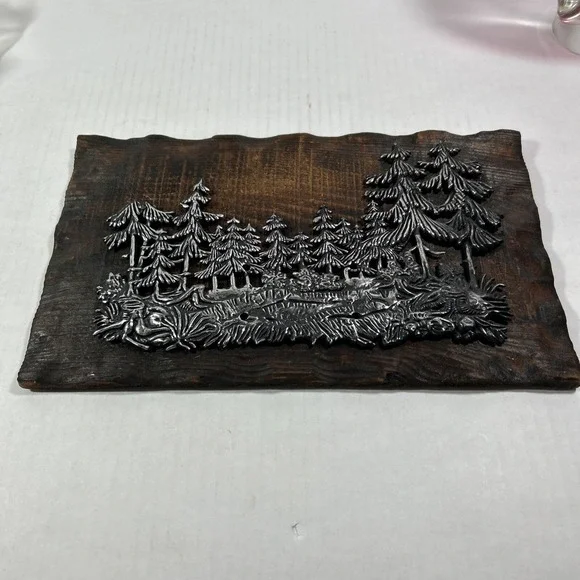 Antique Wood 3D Forest Trees Plaque Decoration‎