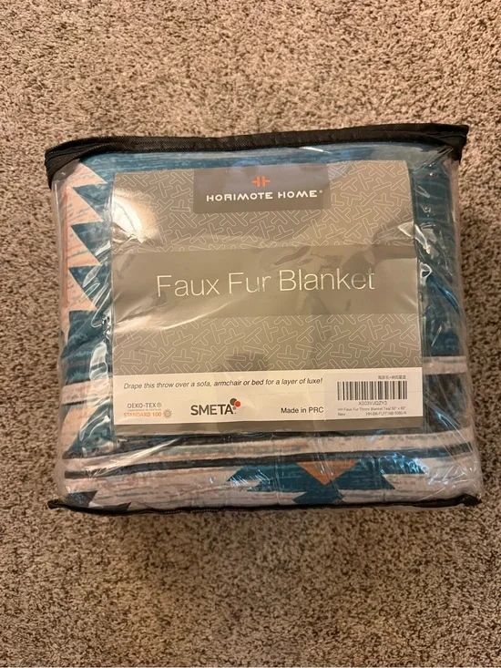 Faux Fur Blanket - Teal & Cream