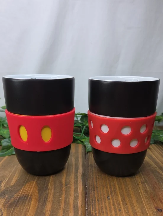 Disney. Mickey And Minnie Mug with Red Silicone Bands. Collectible. Like New