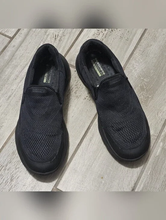 Skechers Black Mesh Slip-On Casual Walking Loafers Size 12